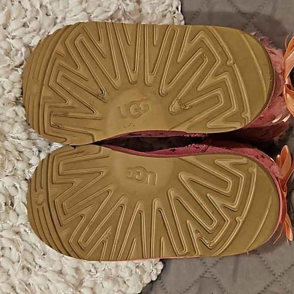 UGG Boots - Picture 11 of 15